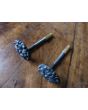 Crochets de fixation pour plaque de cheminée (1 paire) en Fer forgé, Laiton 