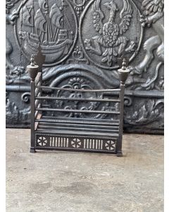 Grille Porte Bûches Ancienne