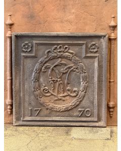 Plaque de Cheminée 'Monogramme'