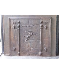 Plaque de Cheminée 'Piliers avec Bonnet Phrygien'