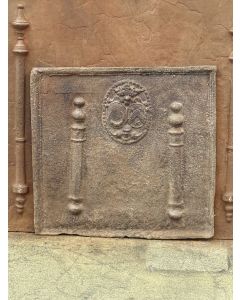 Plaque de Cheminée avec Blason