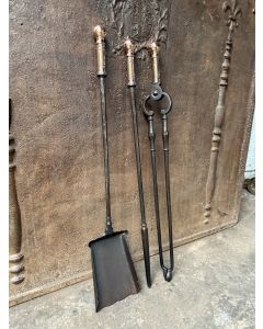 Ancien Serviteur Cheminée Anglais