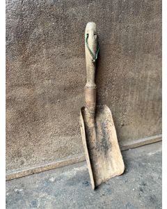 Ancienne Pelle Française