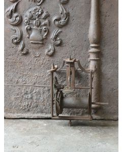Ancien Tournebroche Mural