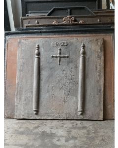 Plaque de Cheminée 'Colonnes d'Hercule'