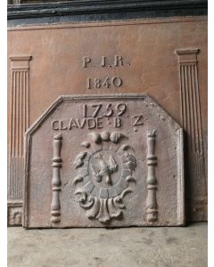 Plaque de Cheminée avec Blason