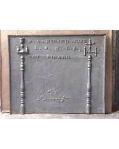 Plaque de Cheminée 'Piliers avec Monogramme IHS'