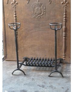 Grille Porte Bûches Ancienne