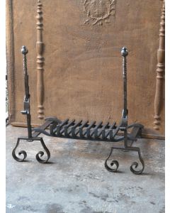 Grille Porte Bûches Française