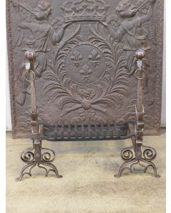 Grille Porte Bûches Ancienne