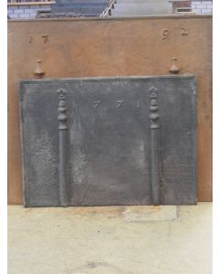 Plaque de Cheminée 'Piliers et Fleurs de Lys'