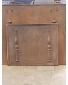 Plaque de Cheminée 'Piliers et Fleurs de Lys'