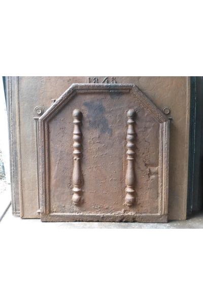 Plaque de Cheminée 'Colonnes d'Hercule'