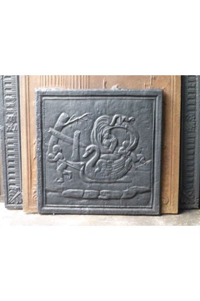 Plaque de fonte 'Cupidon et Vénus'