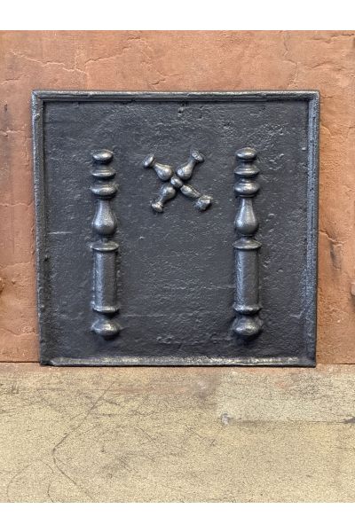 Plaque de Cheminée 'Croix de Saint André'