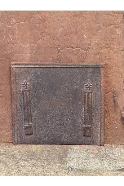  Plaque Cheminée 'Piliers de la Liberté'