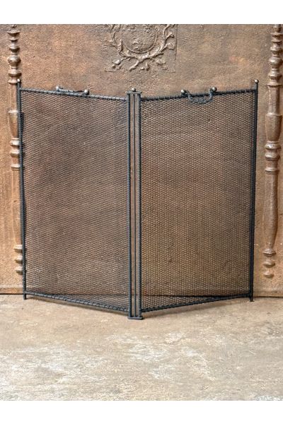 Grand Pare-Feu Français | Fait à la Main, Neuf | 62.5 cm de Haut