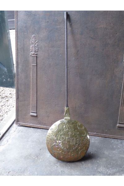 Ancienne bouillotte (de cuivre)