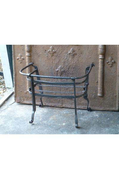 Grille Porte-bûches Gothique
