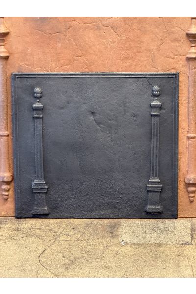 Plaque de Cheminée 'Colonnes de Liberté'