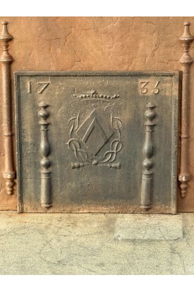 Plaque de Cheminée avec Blason