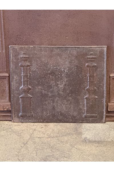 Plaque de Cheminée 'Colonnes de Liberté'