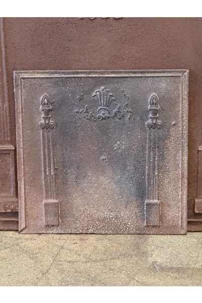 Plaque de Cheminée 'Colonnes de Liberté'