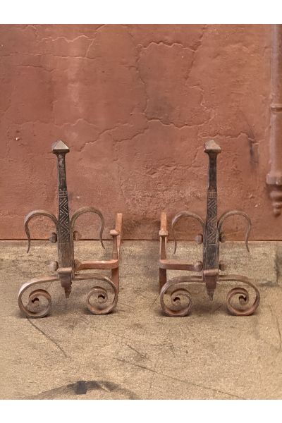 Chenets Forgés à la Main