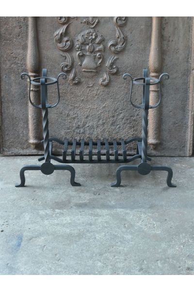 Grille Porte Bûches Française