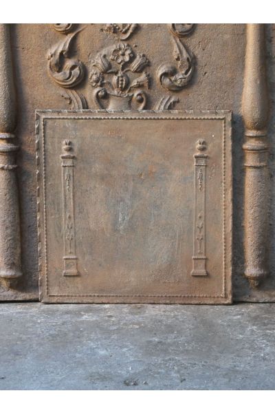 Plaque de Cheminée 'Colonnes de Liberté'