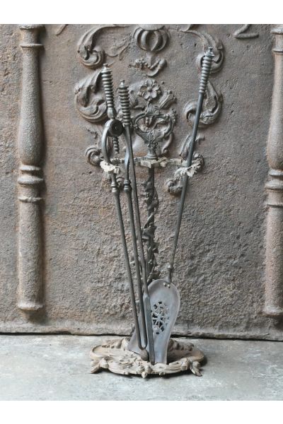 Serviteur Cheminée Victorien