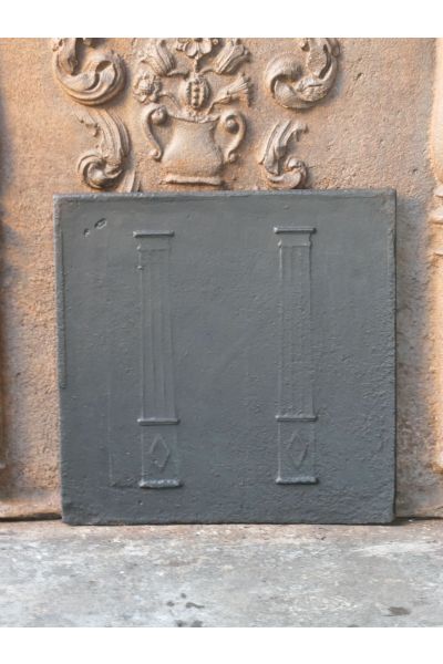 Plaque de Cheminée 'Colonnes de Liberté'