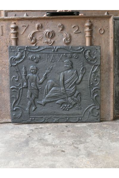 Plaque de Cheminée 'Allégorie de la Paix'