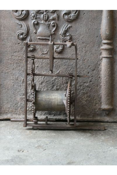 Ancien Tournebroche Mural