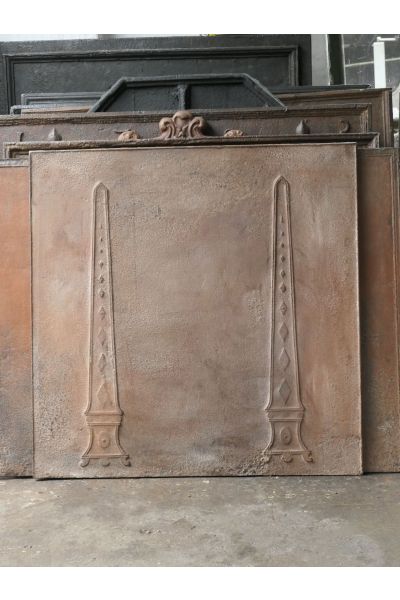 Plaque de Cheminée 'Colonnes de Liberté'