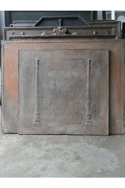 Plaque de Cheminée 'Colonnes de Liberté'