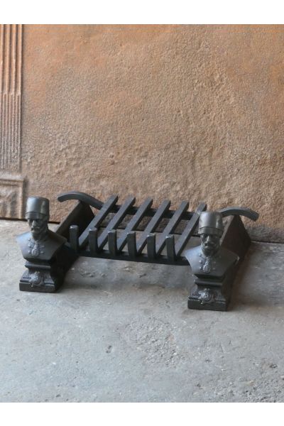 Grille Porte Bûches Ancienne