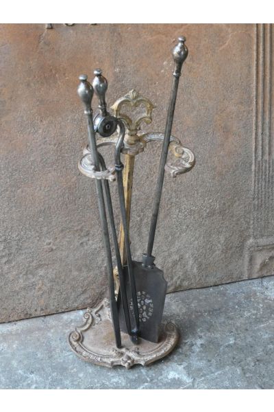 Serviteur Cheminée Victorien