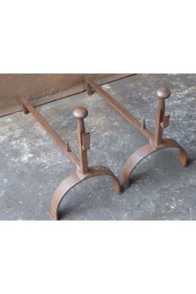 Anciens Chenets Forgés à la Main