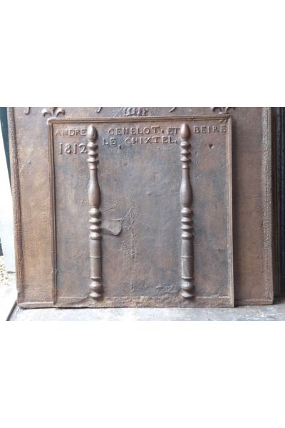 Plaque de Cheminée 'Colonnes d'Hercule'