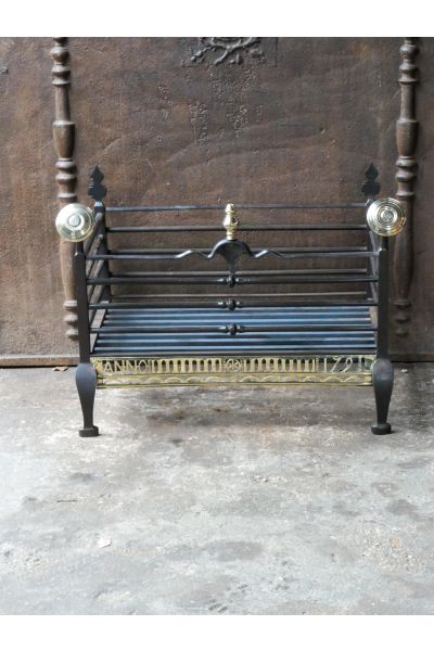 Grille Porte Bûches Ancienne