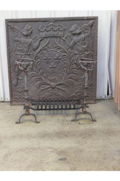 Grille Porte Bûches Ancienne