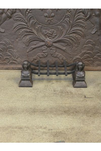 Grille Porte Bûches Ancienne