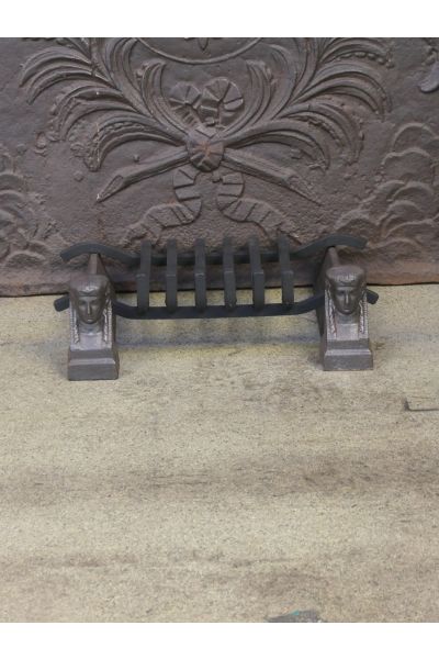Grille Porte Bûches Ancienne