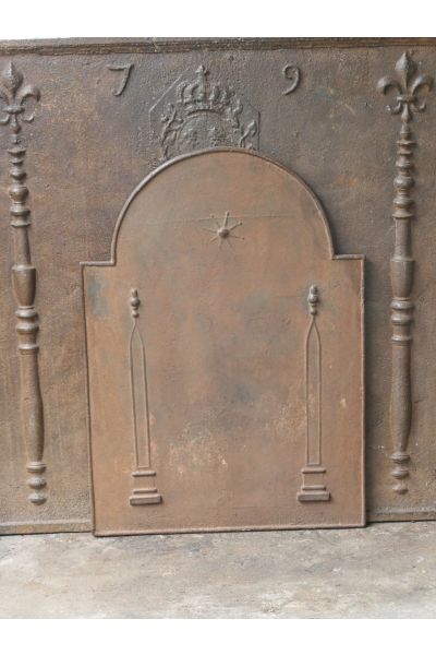 Plaque de Cheminée 'Colonnes de Liberté'