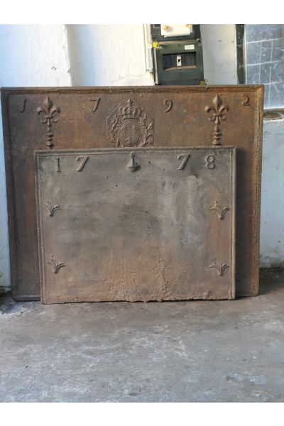 Plaque de Cheminée 'Année'
