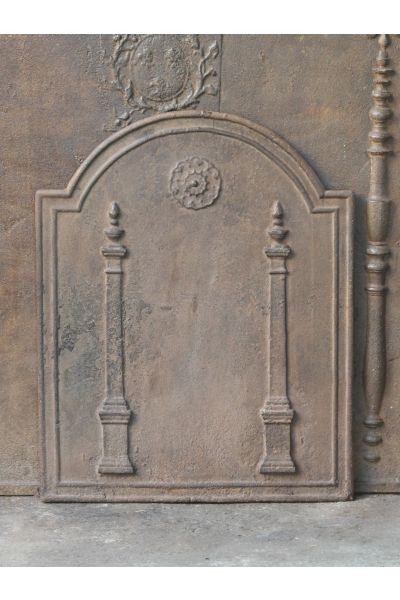 Plaque de Cheminée 'Colonnes de Liberté'