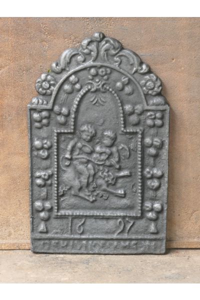 Plaque de Cheminée 'Amours'