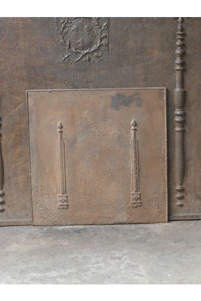Plaque de Cheminée 'Colonnes de Liberté'