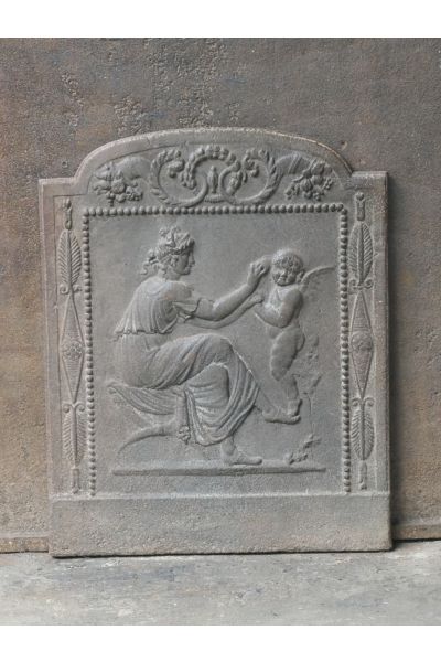 Plaque de fonte 'Cupidon et Vénus'